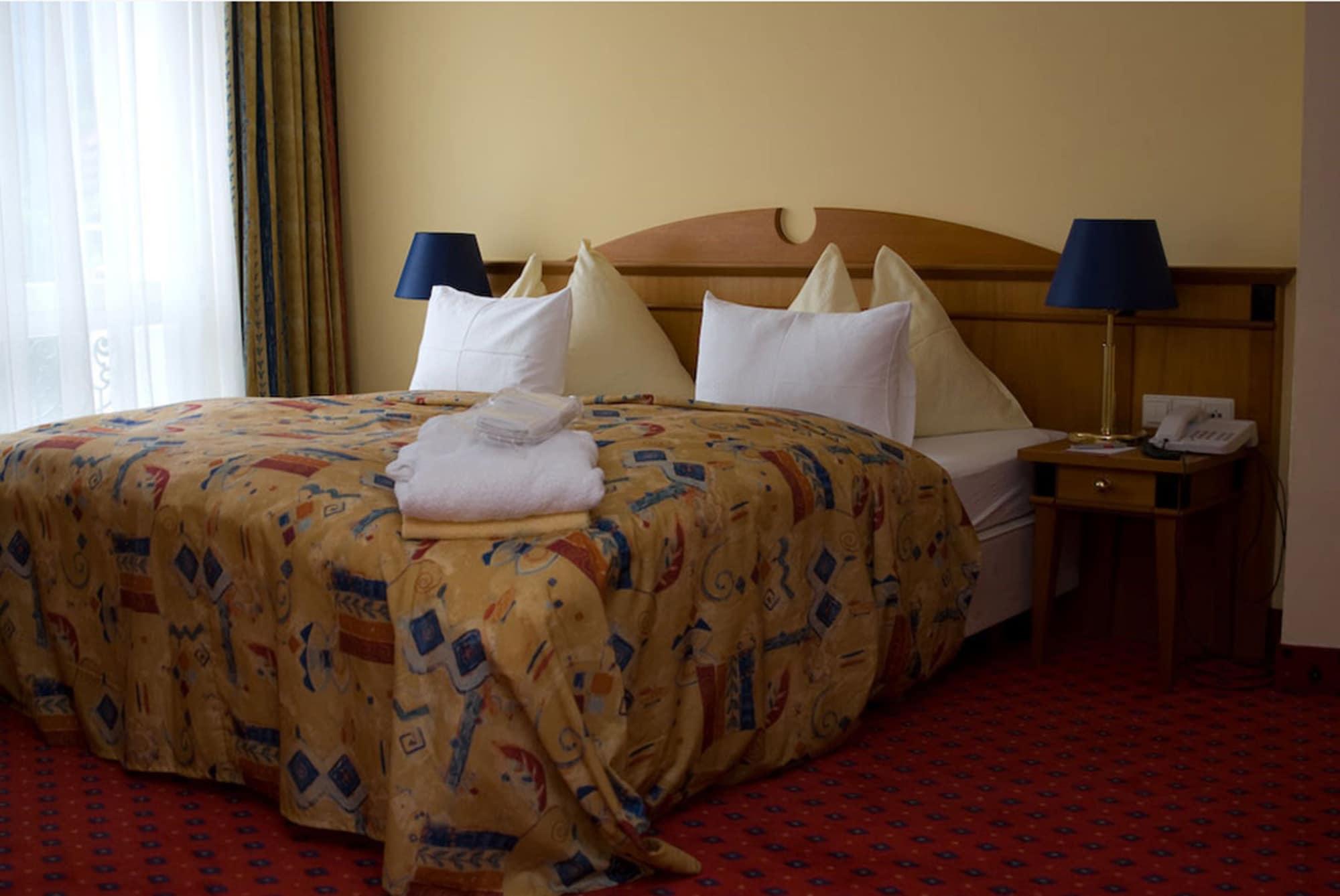 Thermal Resort Hotel Elisabethpark Bad Gastein Exterior photo
