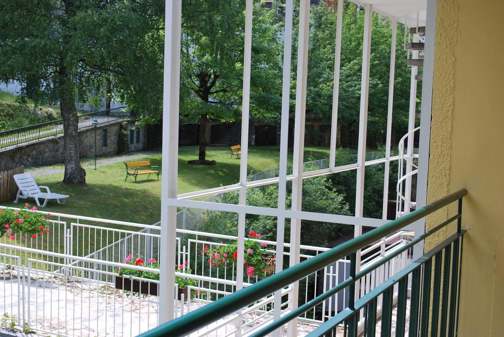 Thermal Resort Hotel Elisabethpark Bad Gastein Exterior photo